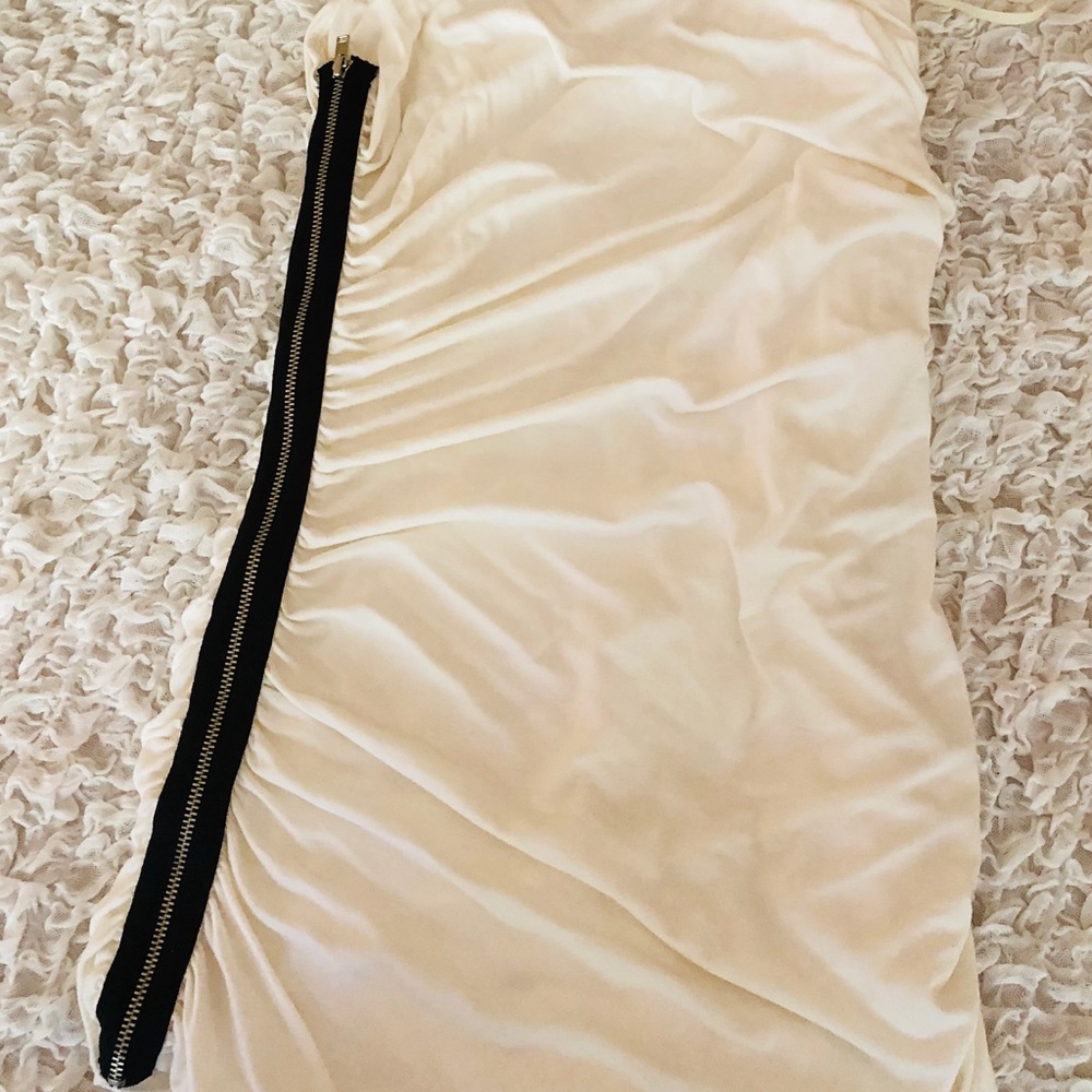 IVORY TOP - Picture 2 of 4